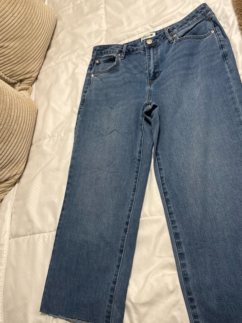 Seven7 Women’s Mid-Blue Straight Leg Jeans